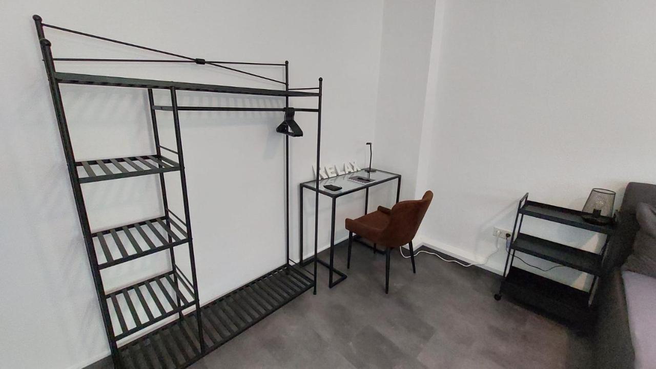 Gockel Homes 1 - Zentral Mit Balkon & Netflix Эссен Экстерьер фото